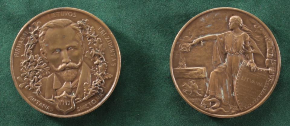 "PIRMASAI LIETUVOS PREZIDENTAS 1919", Medalis Lietuvos valstybės atkūrimui paminėti